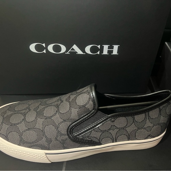 Coach shoes - Picture 1 of 5